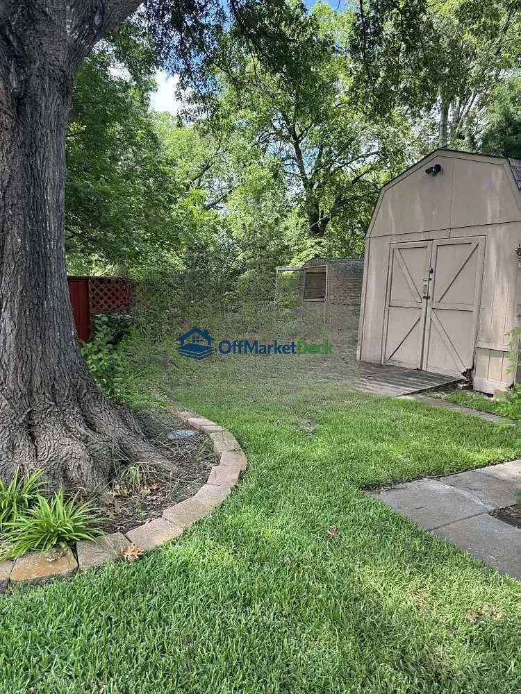 Off-market house in Mesquite, Texas — 4 beds, 3 baths, $286,000 — photo 8 of 8