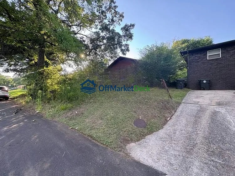 Off-market house in Birmingham, Alabama — 3 beds, 1 bath, $27,050 — photo 7 of 7