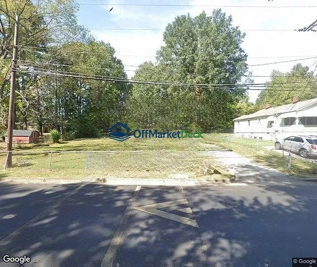 Off-market house in Durham, North Carolina — 3 beds, 1 bath, $119,900 — photo 3 of 3