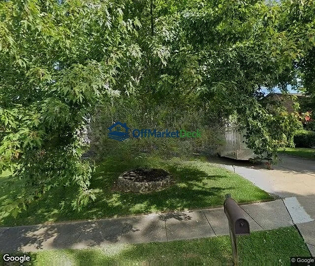 Off-market house in Alexandria, Kentucky — 3 beds, 2 baths, $259,000