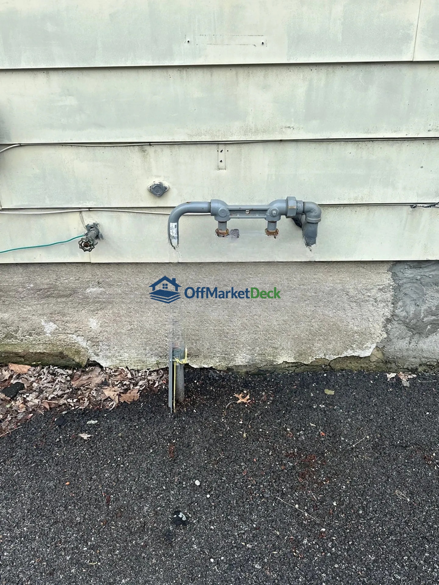 Off-market multi family in Cleveland, Ohio — 2 beds, 1 bath, $59,000 — photo 3 of 8