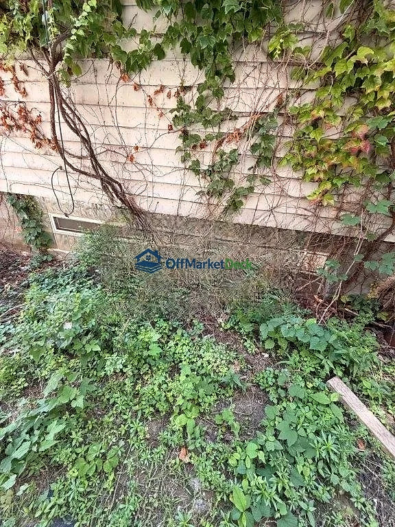 Off-market house in Cleveland, Ohio — 3 beds, 1 bath, $45,000 — photo 8 of 8