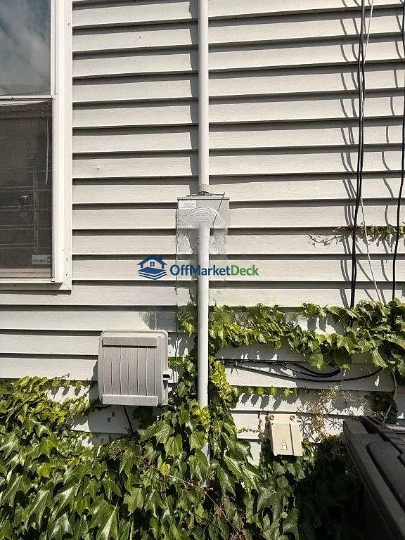 Off-market house in Cleveland, Ohio — 3 beds, 1 bath, $45,000 — photo 4 of 8