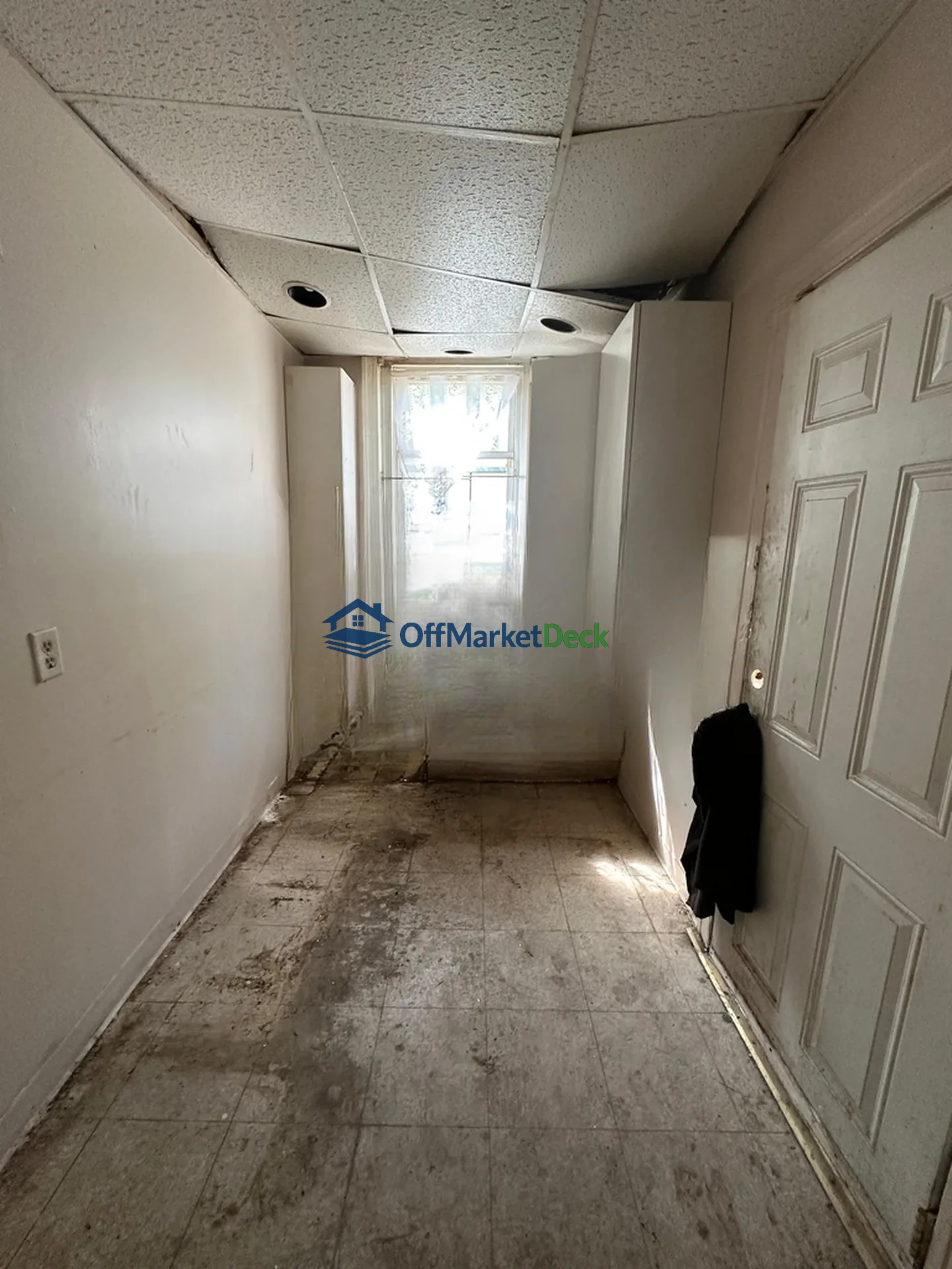 Off-market townhome in Philadelphia, Pennsylvania — 2 beds, 1 bath, $105,000 — photo 6 of 8
