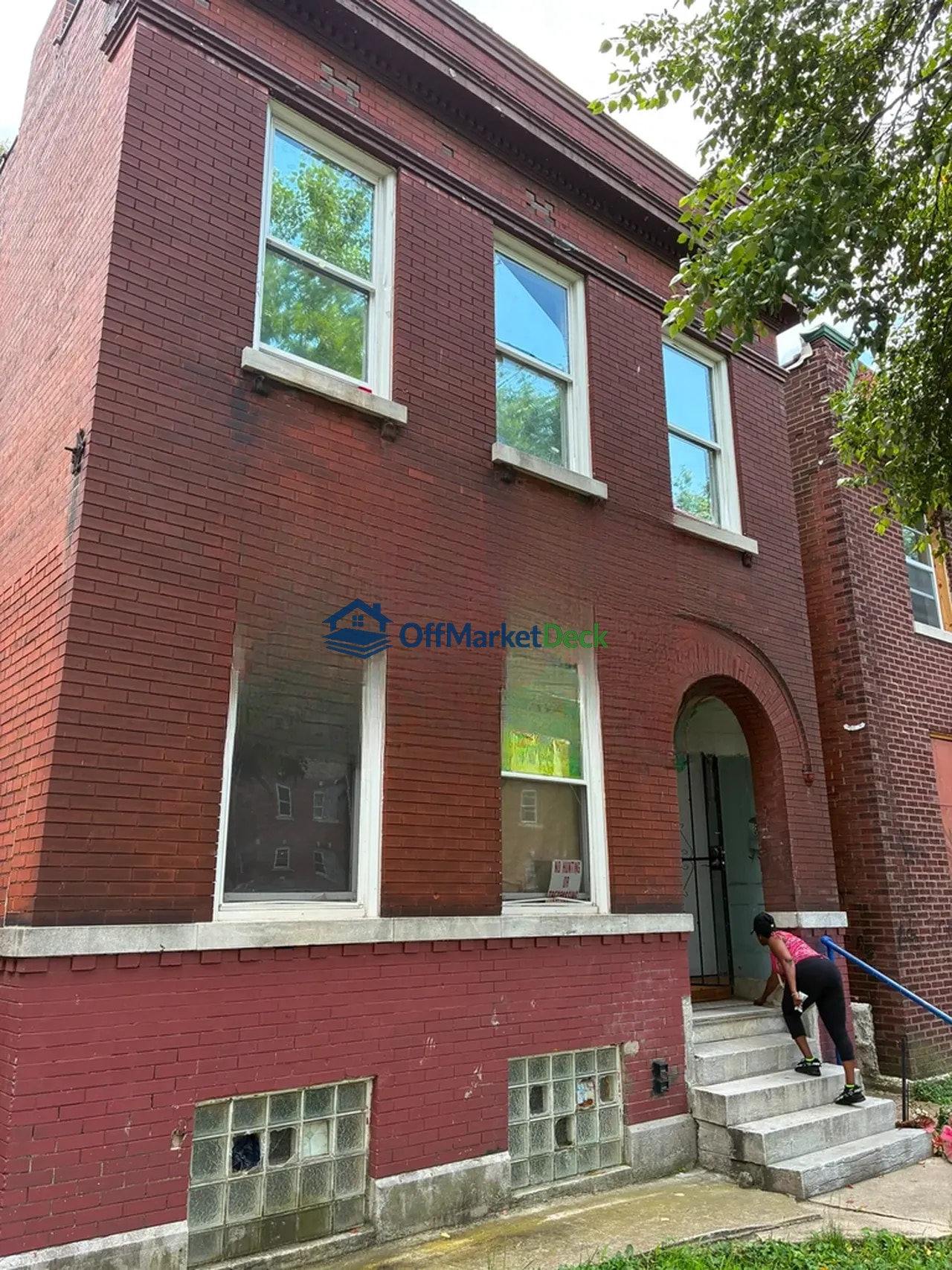 Off-market house in St. Louis, Missouri — 3 beds, 1 bath, $64,900 — photo 8 of 8