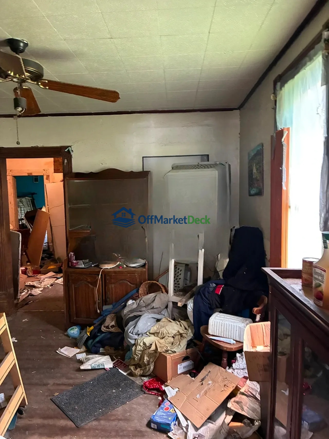 Off-market house in De Soto, Missouri — 2 beds, 1 bath, $29,900 — photo 8 of 8