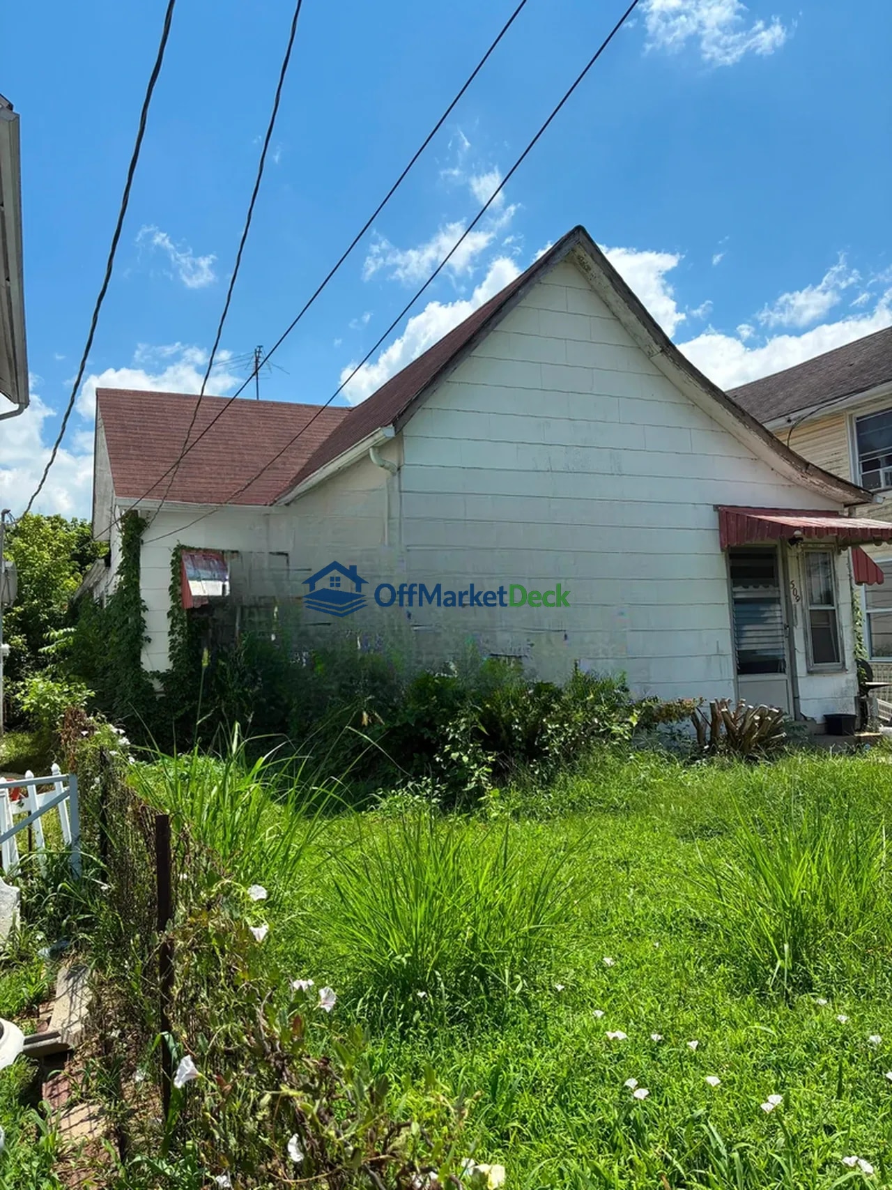 Off-market house in De Soto, Missouri — 2 beds, 1 bath, $29,900 — photo 5 of 8