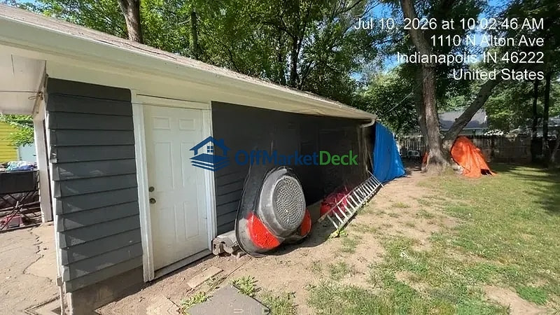 Off-market house in Indianapolis, Indiana — 2 beds, 1 bath, $77,990 — photo 5 of 8