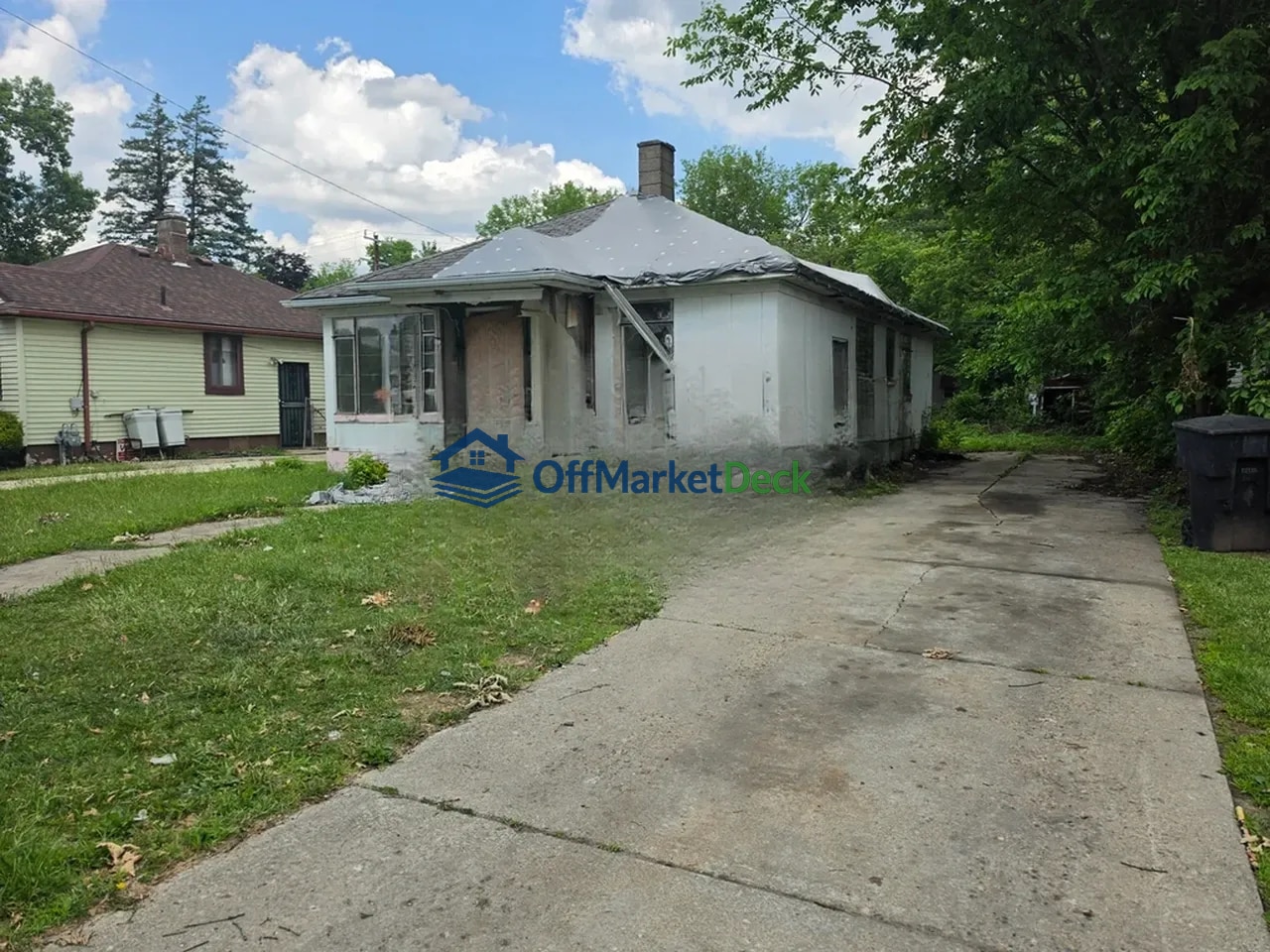 Off-market house in Detroit, Michigan — 3 beds, 1 bath, $13,500 — photo 6 of 8
