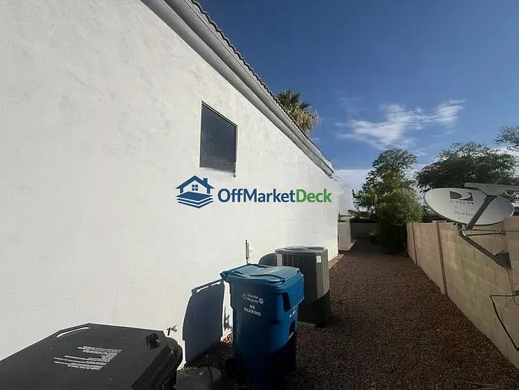 Off-market house in Chandler, Arizona — 6 beds, 4 baths, $1,200,000 — photo 5 of 8