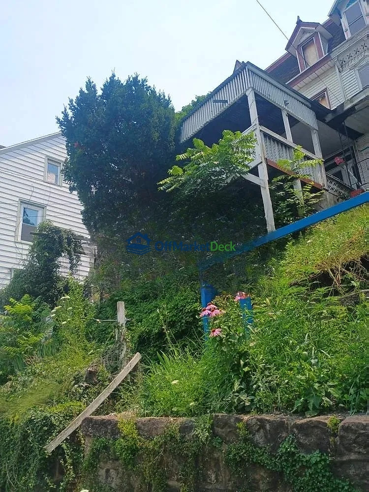 Off-market house in Pottsville, Pennsylvania — 5 beds, 1 bath, $41,000 — photo 4 of 8