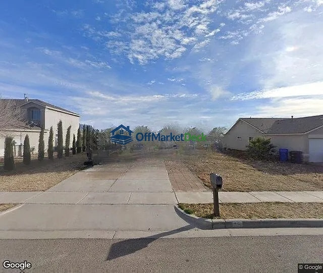 Off-market house in Anthony, Texas — 3 beds, 2 baths, $25,500 — photo 3 of 3
