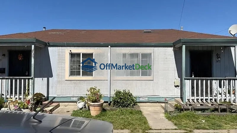 Off-market multi family in Richmond, California — 4 beds, 2 baths, $316,500 — photo 2 of 8