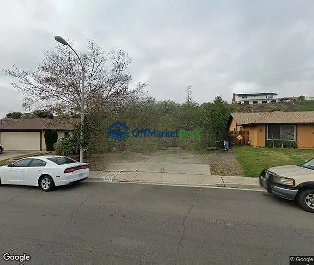 Off-market house in San Diego, California — 3 beds, 2 baths, $999,900 — photo 3 of 3