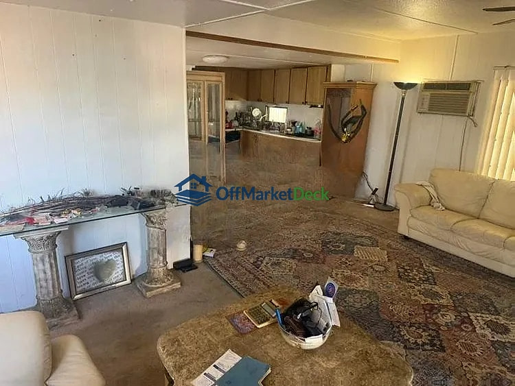 Off-market house in San Dimas, California — 2 beds, 1.5 baths, $90,000 — photo 3 of 8