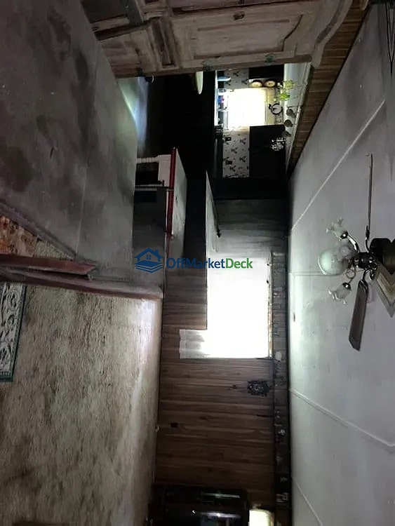 Off-market house in Jacksonville, Florida — 3 beds, 2 baths, $70,000 — photo 7 of 8