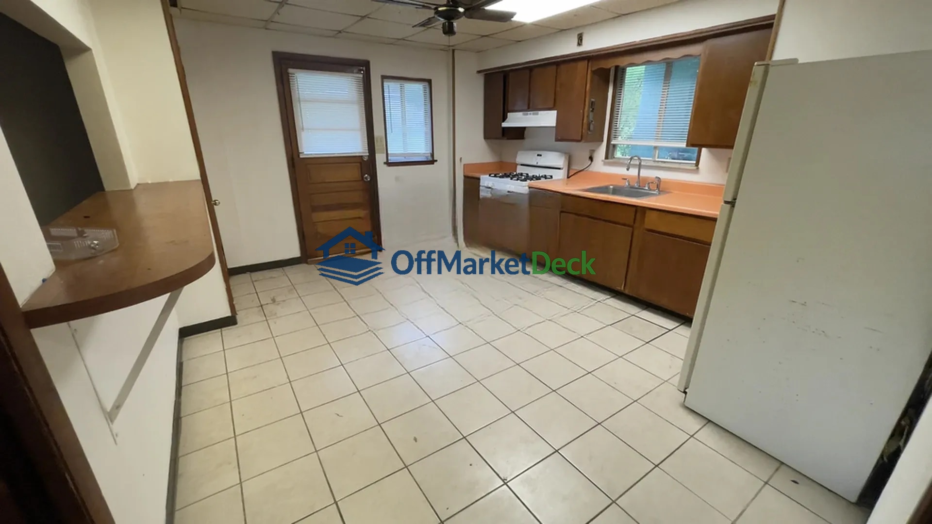 Off-market multi family in Trafford, Pennsylvania — 4 beds, 2 baths, $140,000 — photo 5 of 8