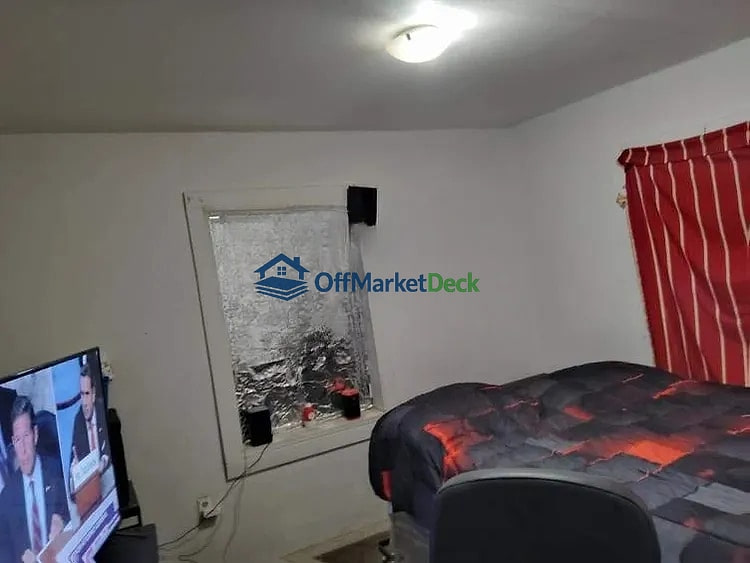 Off-market house in Nacogdoches, Texas — 2 beds, 1 bath, $43,000 — photo 3 of 8