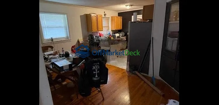 Off-market house in Greeneville, Tennessee — 3 beds, 1 bath, $167,000 — photo 6 of 8