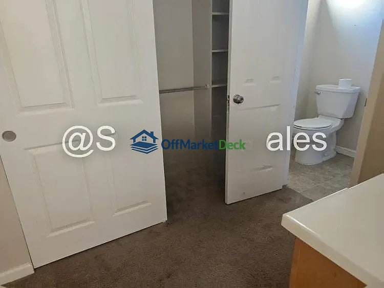 Off-market house in Sacramento, California — 4 beds, 2 baths, $335,000 — photo 7 of 8