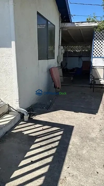 Off-market house in Richmond, California — 3 beds, 2 baths, $514,900 — photo 4 of 8