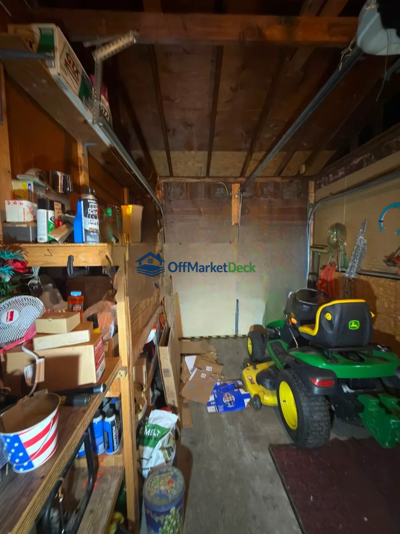 Off-market house in Grandview, Missouri — 2 beds, 1 bath, $99,900 — photo 7 of 8