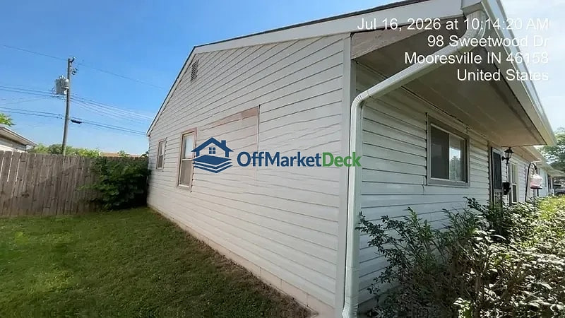 Off-market house in Mooresville, Indiana — 3 beds, 1 bath, $149,900 — photo 4 of 8