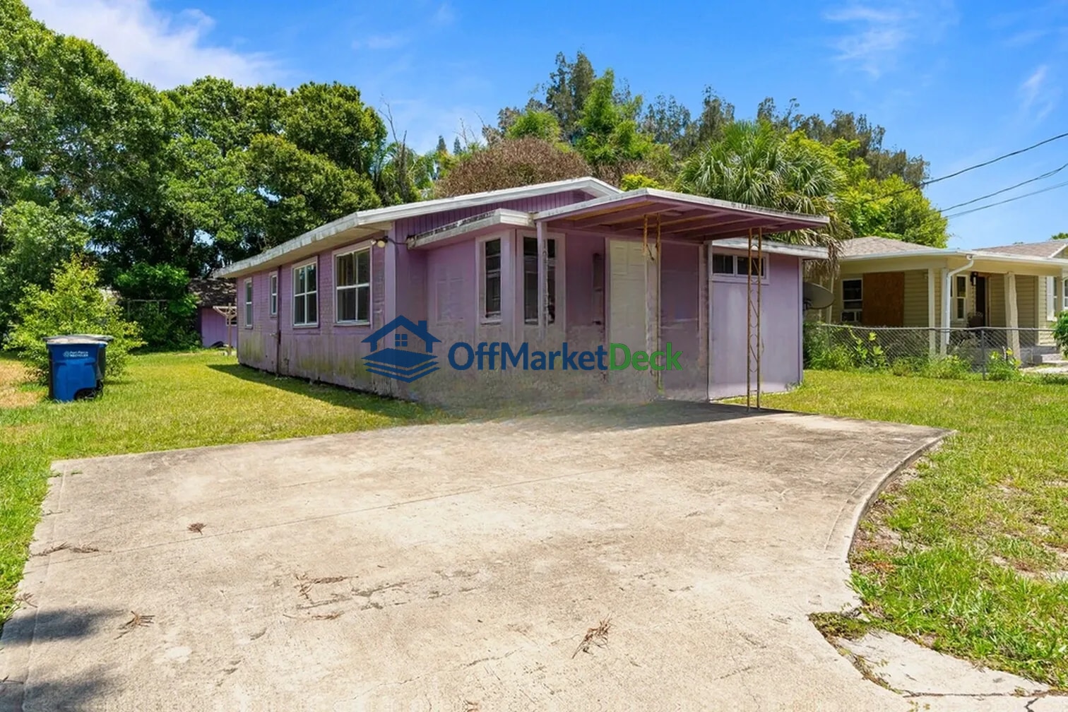 Off-market house in Fort Pierce, Florida — 3 beds, 1 bath, $175,000 — photo 4 of 8