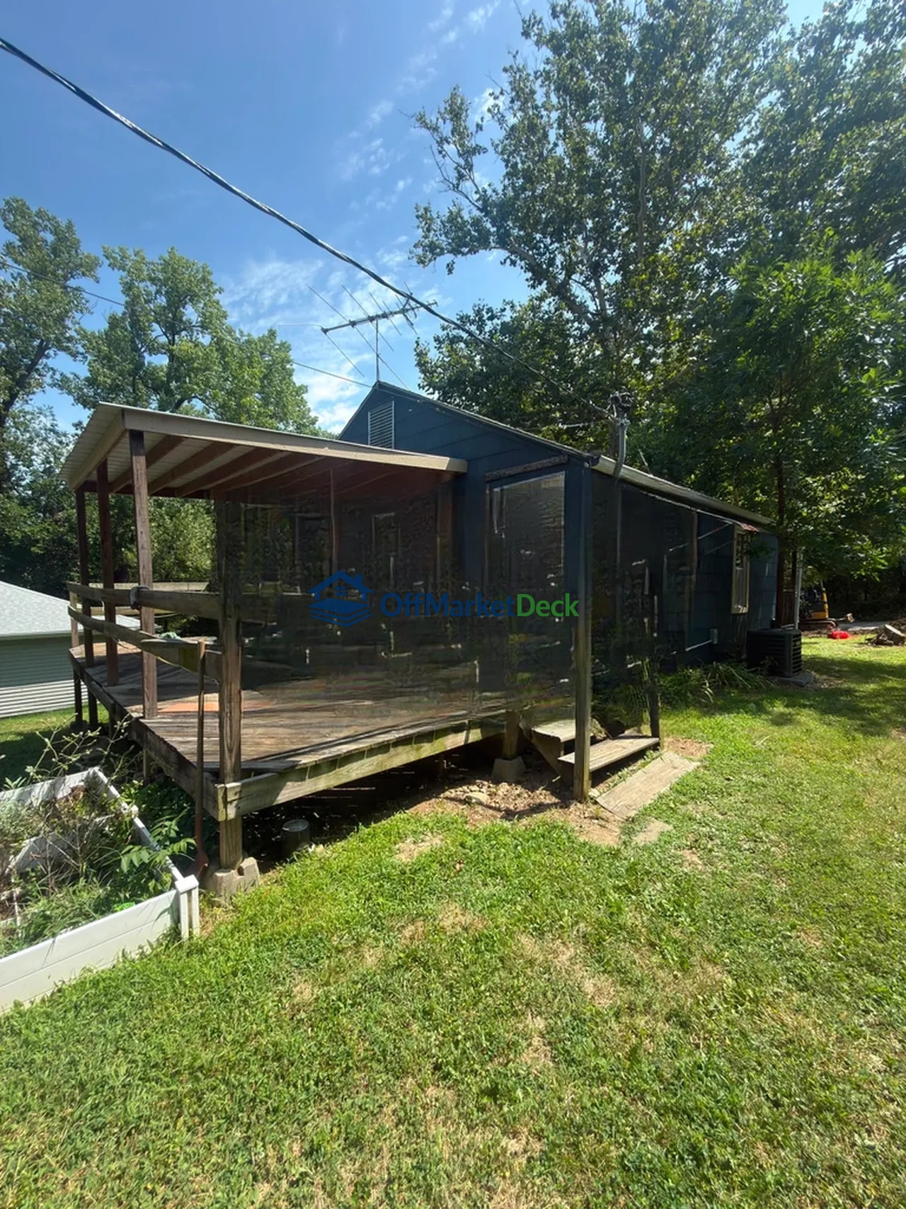 Off-market house in Kansas City, Missouri — 2 beds, 1 bath, $71,900 — photo 3 of 8