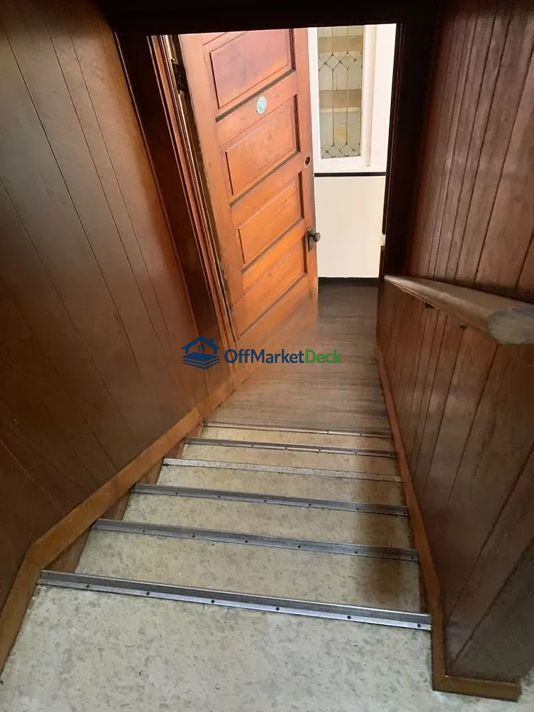 Off-market house in Cleveland, Ohio — 4 beds, 1 bath, $79,000 — photo 8 of 8