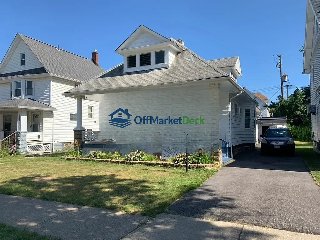 Off-market house in Cleveland, Ohio — 4 beds, 1 bath, $79,000 — photo 3 of 8