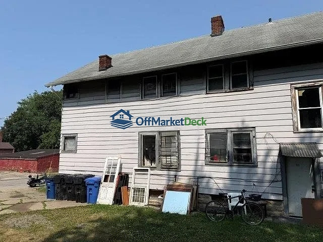Off-market multi family in Cleveland, Ohio — 4 beds, 2 baths, $109,000 — photo 8 of 8