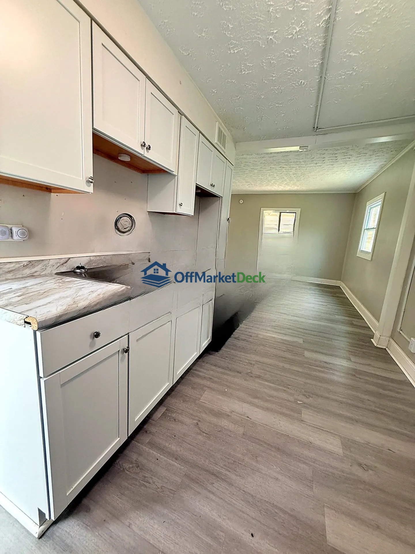 Off-market house in Cleveland, Ohio — 3 beds, 1 bath, $89,000 — photo 7 of 8
