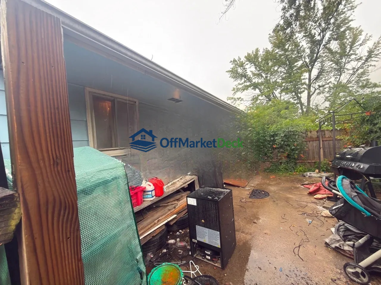 Off-market house in Kansas City, Missouri — 3 beds, 2 baths, $66,900 — photo 5 of 8