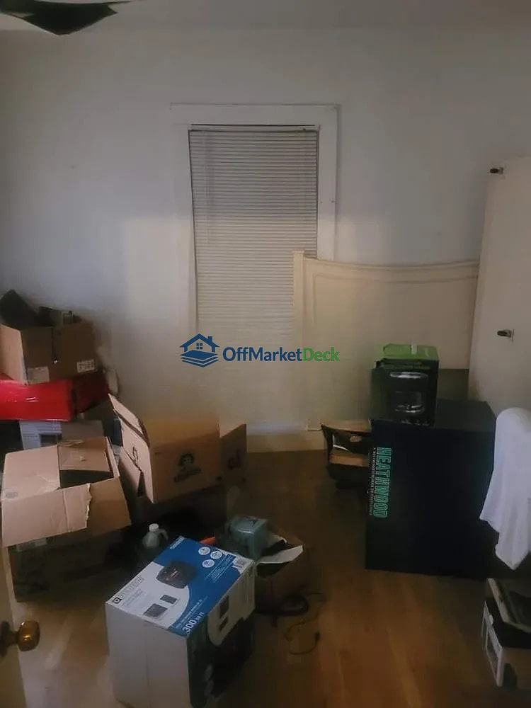 Off-market house in Shelby, North Carolina — 2 beds, 1 bath, $59,000 — photo 8 of 8