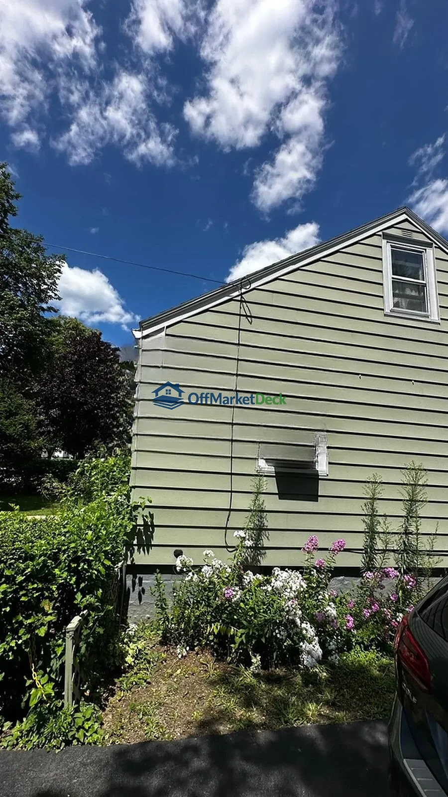 Off-market house in Rochester, New York — 4 beds, 1 bath, $94,900 — photo 4 of 8