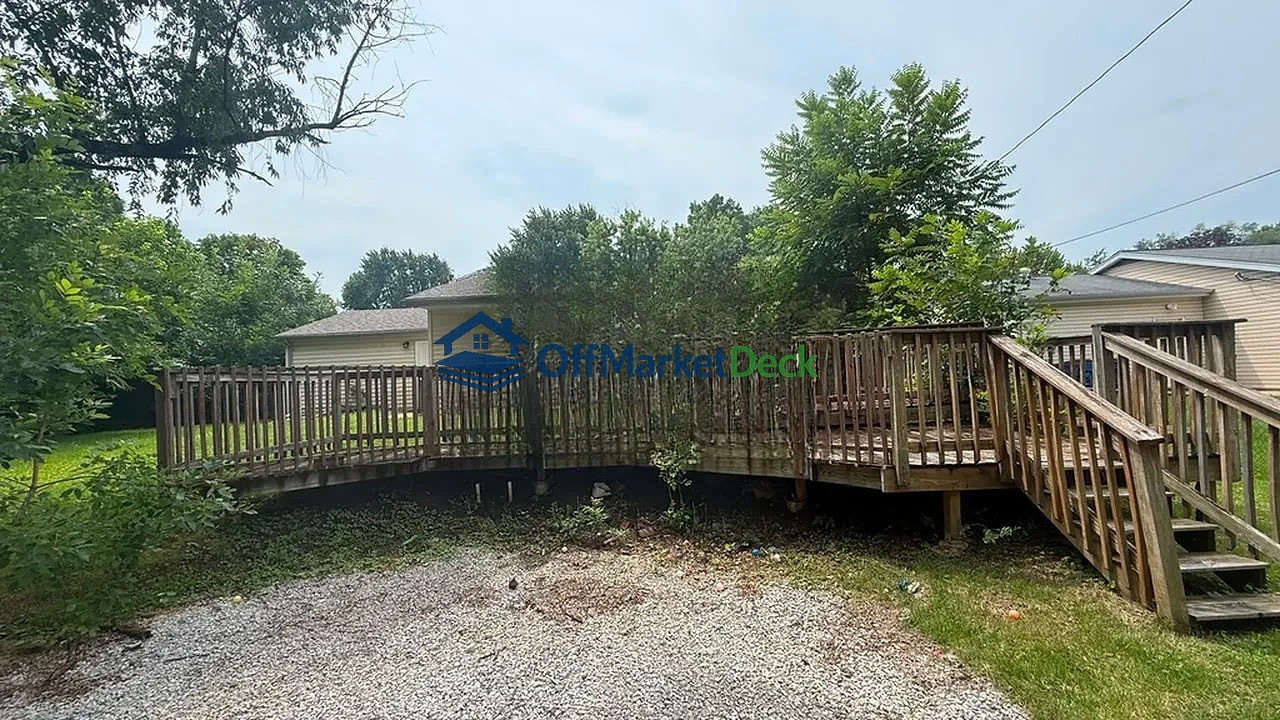 Off-market house in Florissant, Missouri — 3 beds, 1 bath, $129,900 — photo 5 of 8