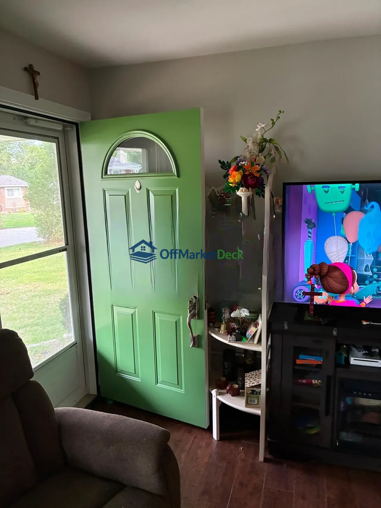Off-market house in O'Fallon, Missouri — 3 beds, 2.5 baths, $244,900 — photo 7 of 8