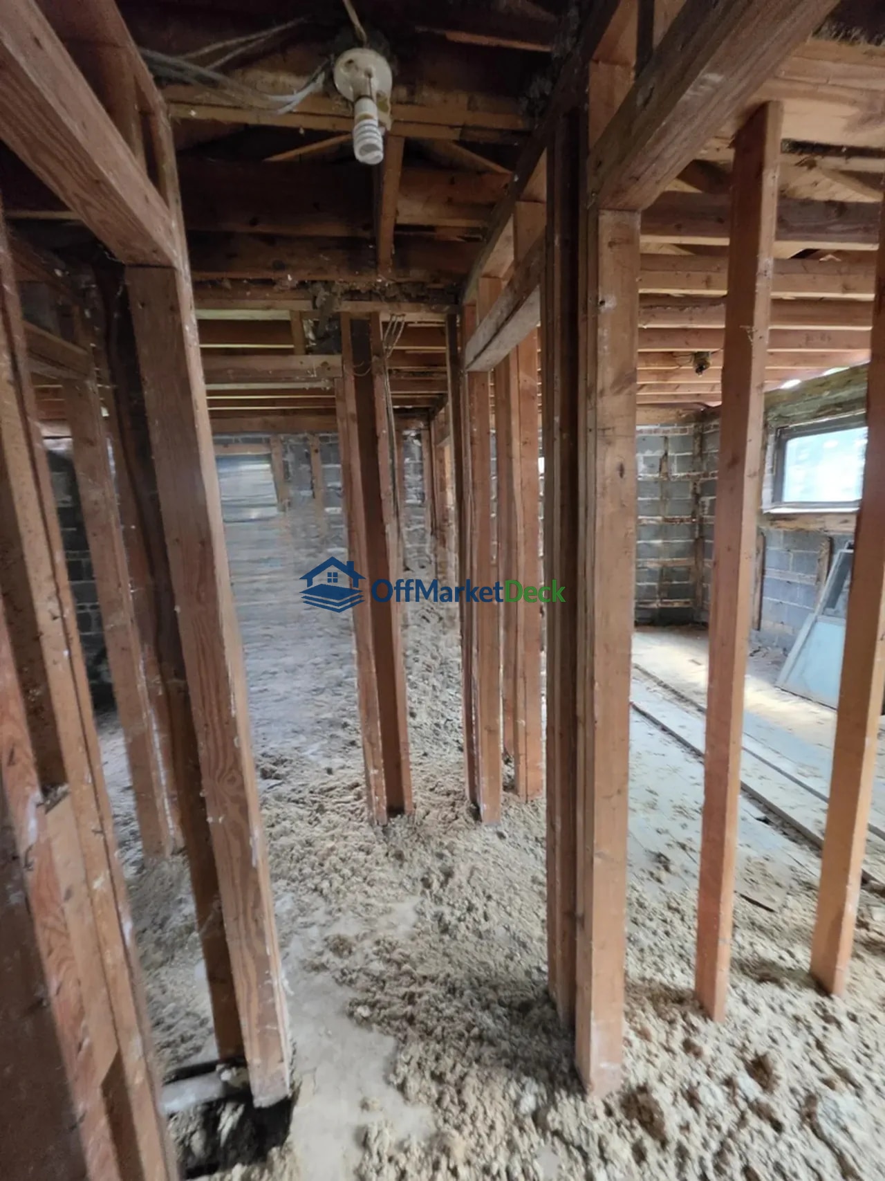 Off-market house in St. Louis, Missouri — 2 beds, 1 bath, $69,900 — photo 8 of 8