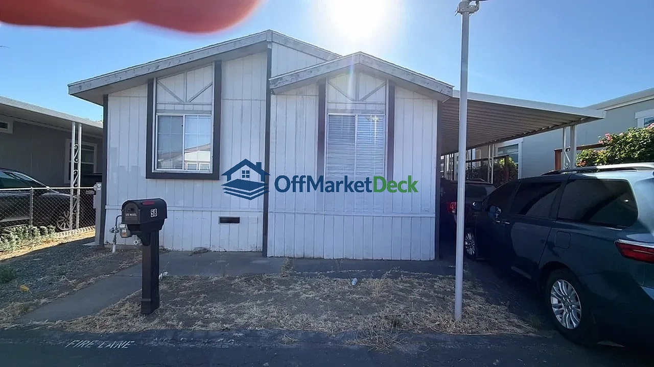 Off-market mobile in Vacaville, California — 3 beds, 2 baths, $69,900 — photo 6 of 8