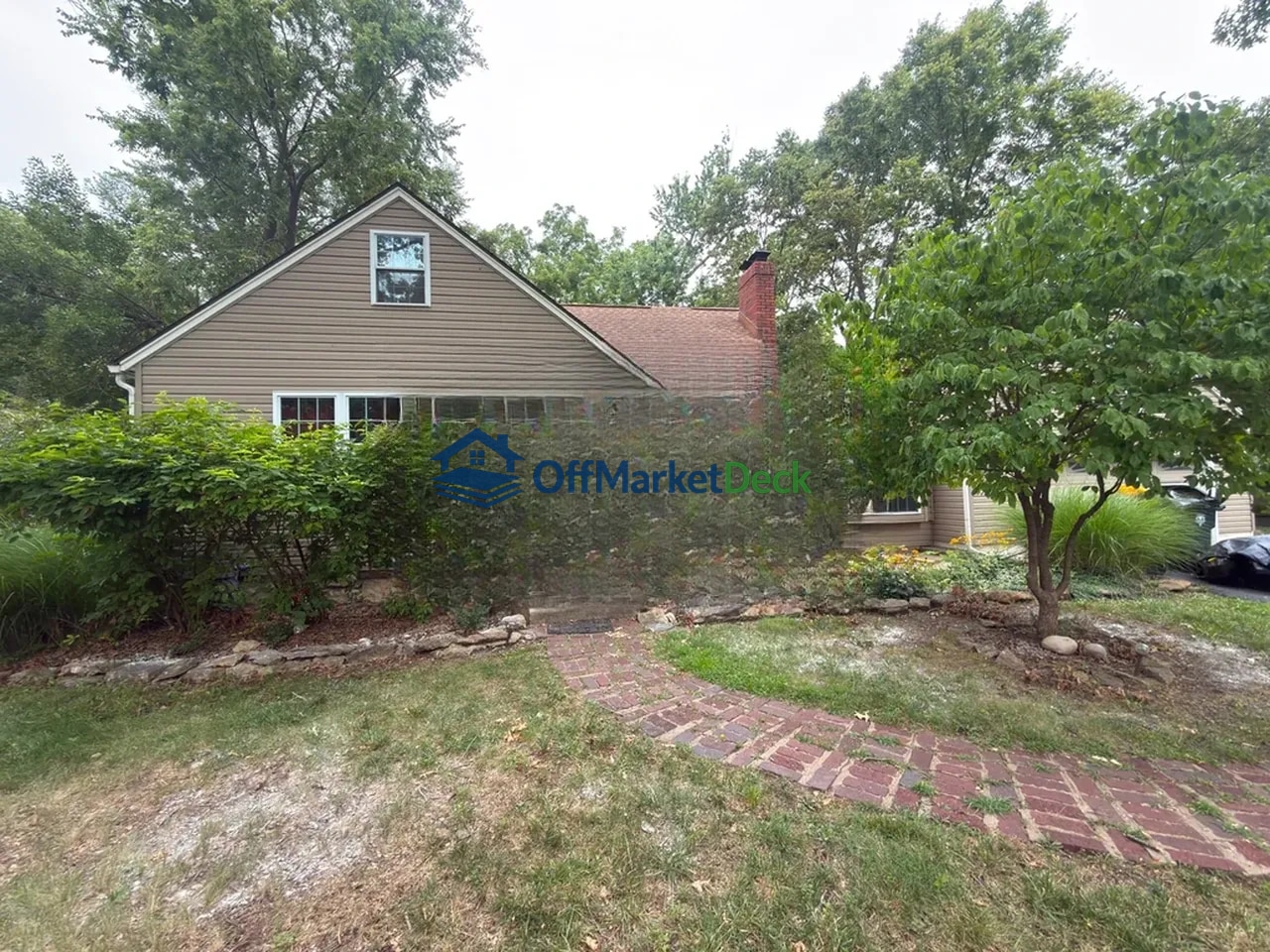 Off-market house in Kansas City, Missouri — 4 beds, 2 baths, $144,900 — photo 8 of 8