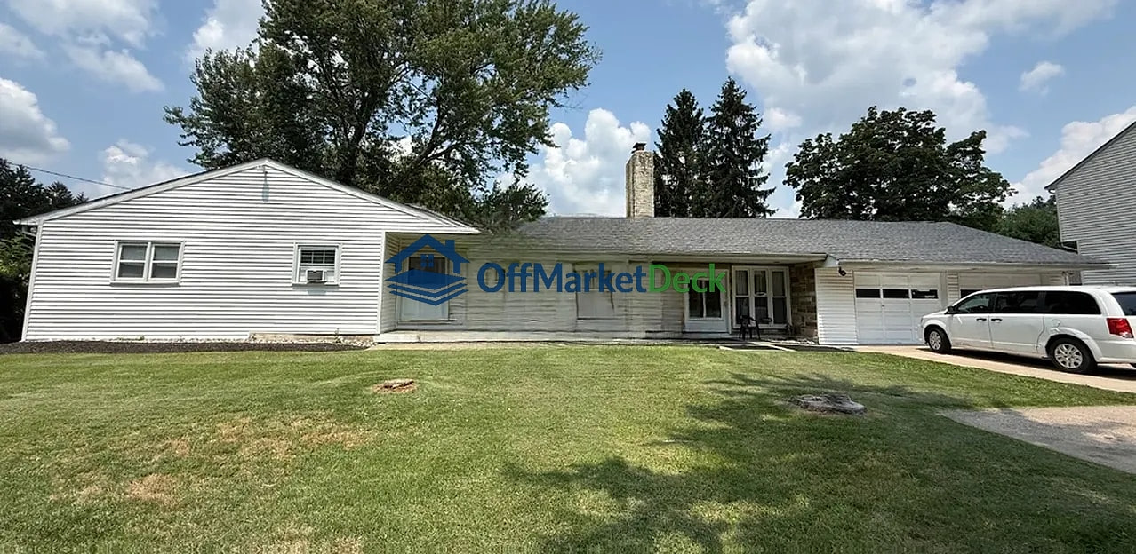 Off-market house in Washington Township, New Jersey — 4 beds, 2 baths, $380,000