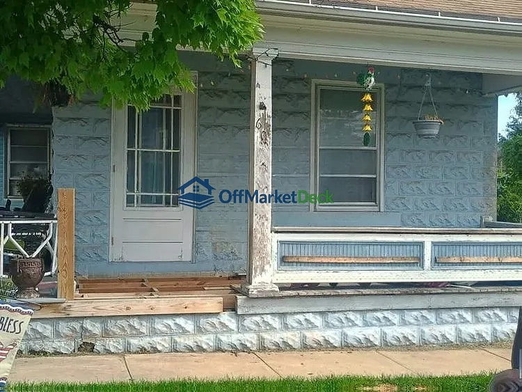 Off-market house in New Berlin, Pennsylvania — 4 beds, 2 baths, $85,000 — photo 3 of 8