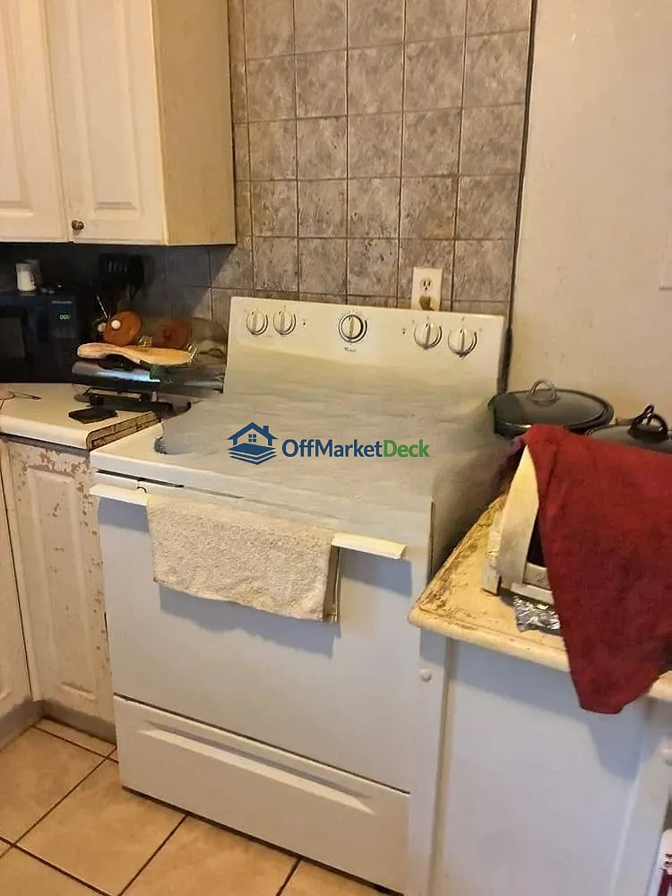 Off-market house in Kings Mountain, North Carolina — 2 beds, 1 bath, $98,800 — photo 8 of 8