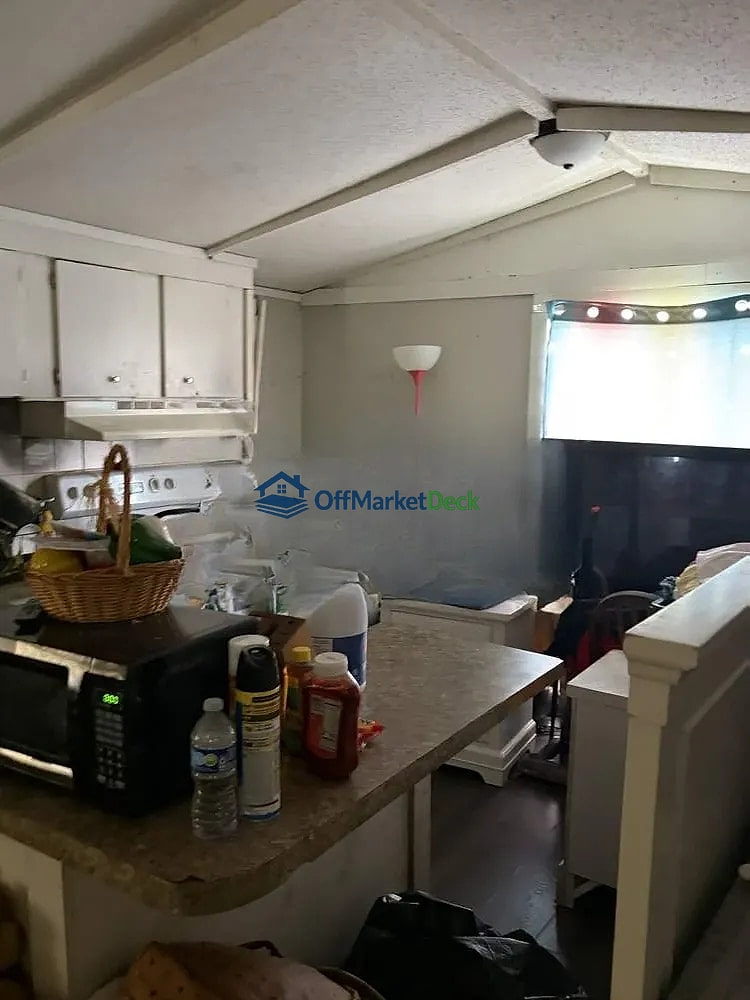 Off-market house in Saint Stephen, South Carolina — 3 beds, 2 baths, $62,500 — photo 8 of 8
