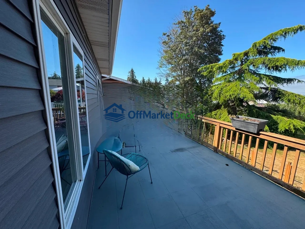 Off-market house in Stanwood, Washington — 5 beds, 3.5 baths, $749,900 — photo 5 of 8