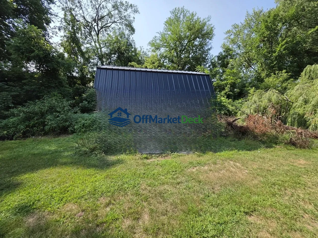 Off-market house in Romulus, Michigan — 4 beds, 2 baths, $139,900 — photo 6 of 8