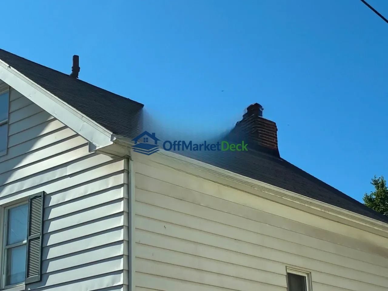 Off-market house in Cleveland, Ohio — 3 beds, 1 bath, $104,900 — photo 3 of 8