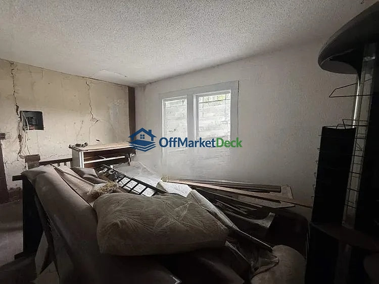 Off-market house in Birmingham, Alabama — 5 beds, 1 bath, $82,500 — photo 4 of 8