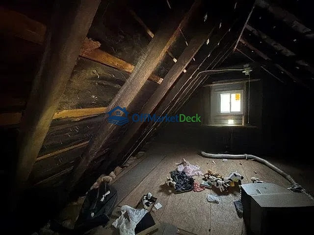 Off-market house in Cleveland, Ohio — 4 beds, 1 bath, $105,000 — photo 8 of 8